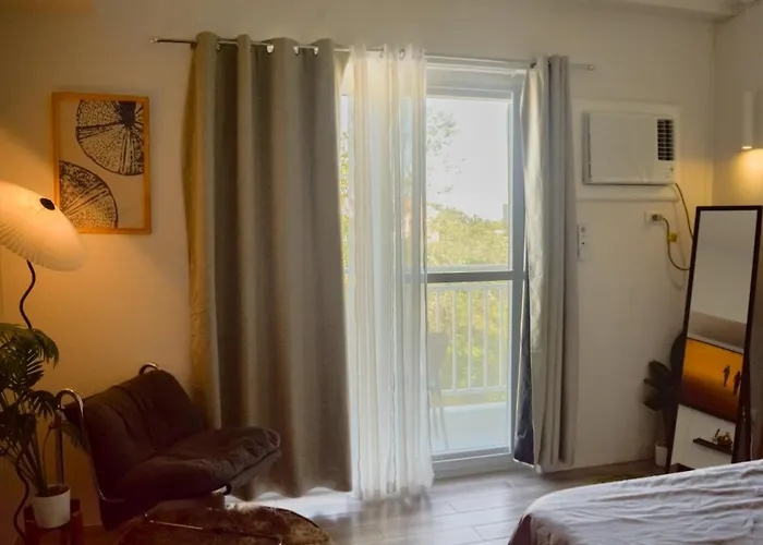 Style Near Mactan - Cebu Airport - With Pool & Gym Lapu-Lapu City